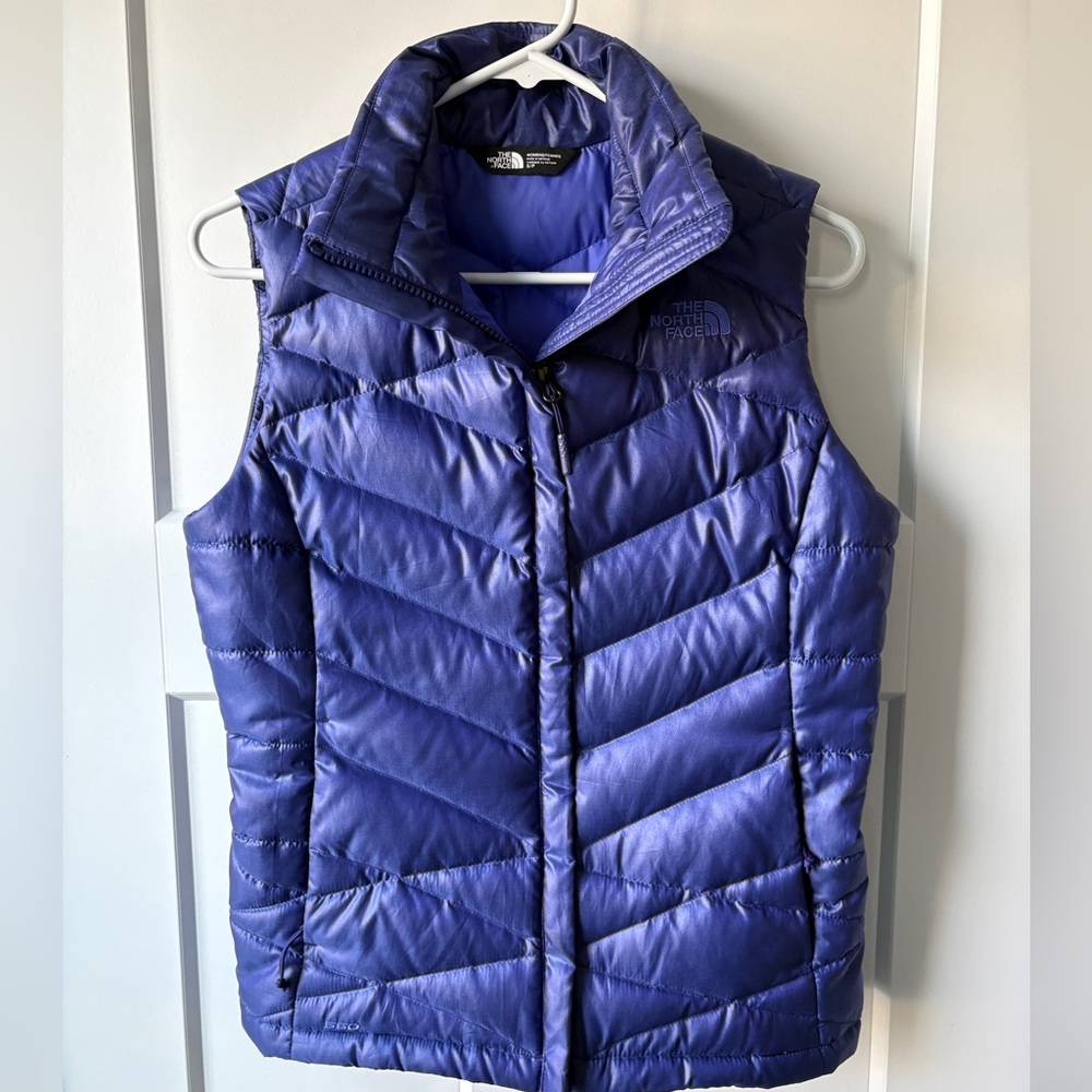 The North Face Women’s Garnet Purple 550 Down-Filled Quilted Puffer Vest Small